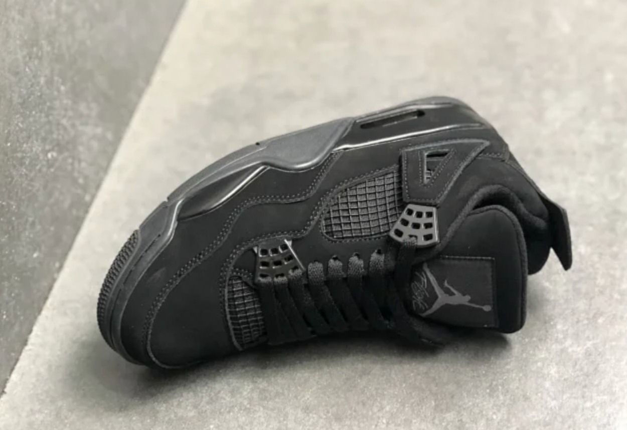 Jordan 4 Black Cats