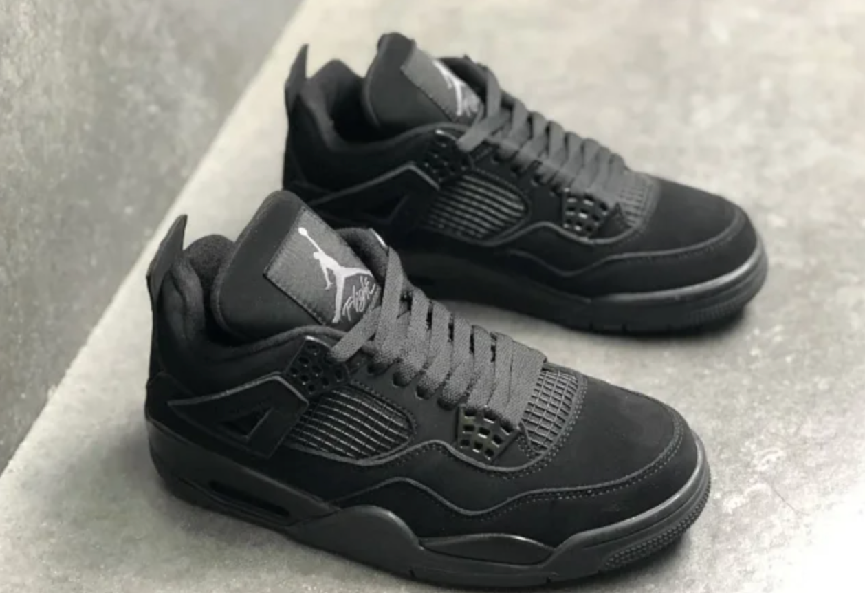 Jordan 4 Black Cats